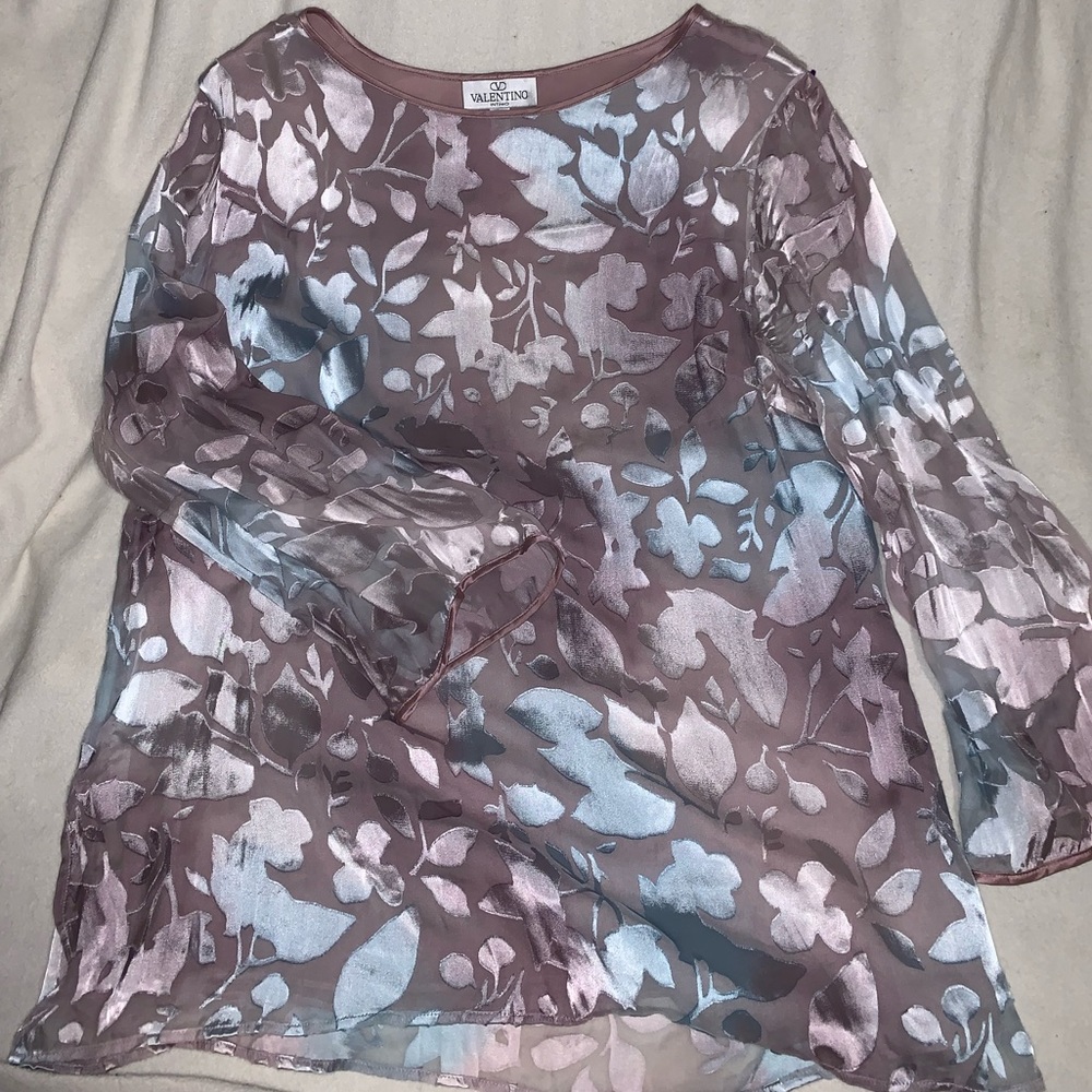 100% authentic Vintage Valentino shirt